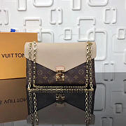 L V Pallas Chain Shoulder Khaki Bag M41200 - LV - 6