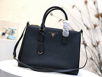 	Modishbags Galleria Saffiano Leather Bag In Black