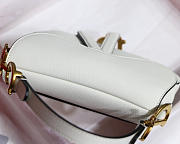 Modishbags Oblique Calfskin leather Saddle Small Bag in White - 4