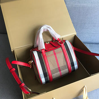 	Modishbags Original Classic Check Bag In Red