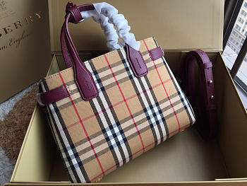 Modishbags Tote Vintage Small Handbag In Purple