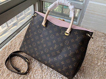 Louis Vuitton Monogram Pallas in Pink M40906