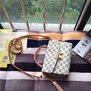 Louis Vuitton Croisette Damier Handbag - 4