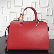 Louis Vuitton Vaneau Cuir Ecume Leather Handbag Red - 4