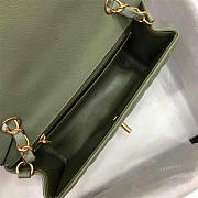 Chanel Flap Bag Caviar in Green 20cm with Gold Hardware - 3