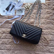 Chanel Lambskin bag Black Size 24 cm - 1