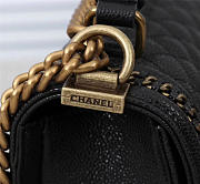 Chanel Boy handle Bag in Black with Gold hardware - 5