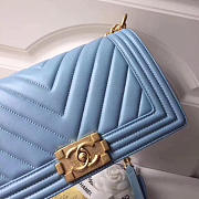 Chanel Lambskin cover Boy bag in Blue with Gold hardware - 4