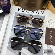 Gucci Polaroid Resin Polarized Mirror Glasses - 3