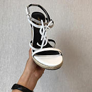 YSL-CASSANDRA logo letter clasp high heel woven leather sandals white - 3