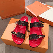 lv sandals red and brown - 1