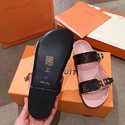 lv sandals pink and brown - 2