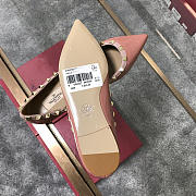 Valentino-Classic rivet single shoes dark pink - 5