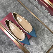 Valentino-Classic rivet single shoes blue - 5