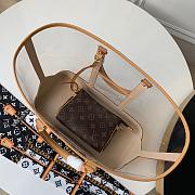 LV M44160 handbag - 5