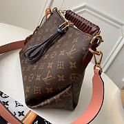 LV M55090 BEAUBOURG HOBO Handbag - 4