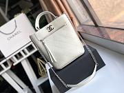 Chanel calfskin bucket bag - 2