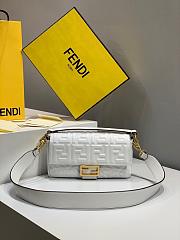 Fendi flip-top messenger handbag medium - 2