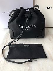  Balenciaga Crossbody bucket bag - 4