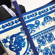 Dolce & Gabbana shopping bag blue and white - 3