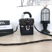 LV CAMERA BOX handbag - 2