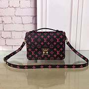 Louis Vuitton POCHETTE METIS Bag red pattern - 1