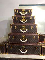 LV handmade suitcase - 1