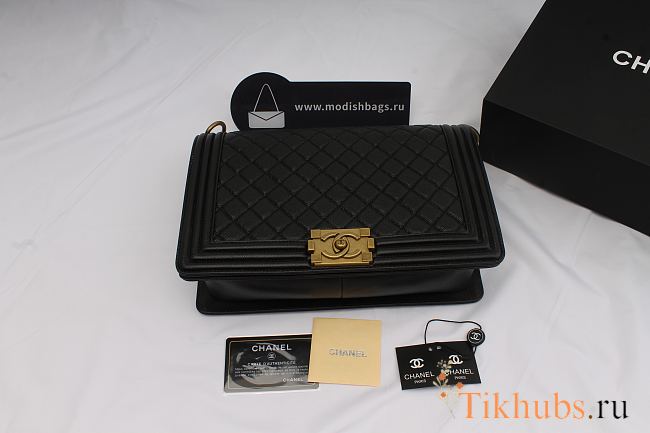 Chanel leboy calfskin bag in black with gold hardware 30cm - 1