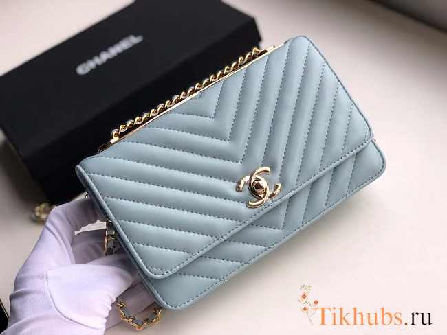 Chanel woc bag light blue 18cm - 1