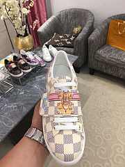 LV sneaker white with pink - 5