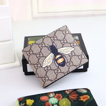 Bee Print GG Supreme Wallet 451268 Size 11x9 cm