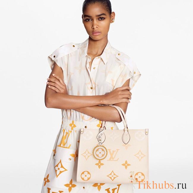 LV-ONTHEGO MM M45717 Size 35x27x14 cm - 1