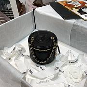 Spot Chanel Mini Black 82088 Size 9x10x10 cm - 5