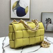 Bottega Venetα CHAIN CASSETTE Yellow 44048 Size 26*18*8cm - 5