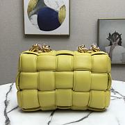 Bottega Venetα CHAIN CASSETTE Yellow 44048 Size 26*18*8cm - 4