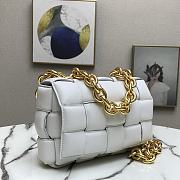 Bottega Venetα CHAIN CASSETTE White 44048 Size 26*18*8cm - 3