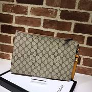 Gucci-Neo Vintage GG Supreme Pouch 473956 Size 30.5x21x1.5 cm - 5