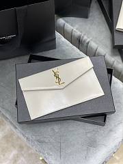 YSL-UPTOWN POUCH IN GRAIN DE POUDRE EMBOSSED LEATHER 565739 Size 27×16×2 cm - 2