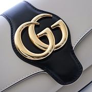 GUCCI Arli Small Shoulder Bag white small 550129 Size 25x16x5.5 cm - 6