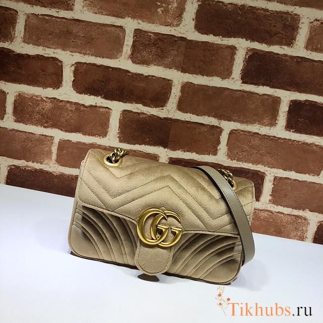 GUCCI Velvet Matelasse GG Marmont Beige 446744 Size 23x14x6 cm - 1