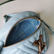 Louis Vuitton Bumbag Blue M53750 Size 37x14x13 cm - 4