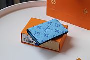 LV Pocket Money Clip Blue M30436 Size 8x11x1 cm - 6