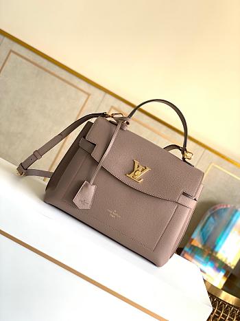 LV LOCKME EVER MM GREIGE M56094 Size 33.5x21.5x14.5 cm