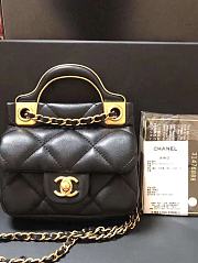 CHANEL Mini Castle Series Hanger Bag Size 11x10x3 cm - 1