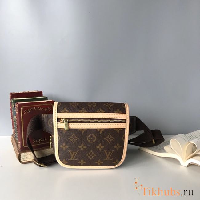 LV Flower Material Medieval Belt Bag Unisex M40108 Size 16x15x7 cm - 1