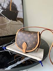 LV Monogram Tambourin Handbag M44860 19x9x16 cm - 1