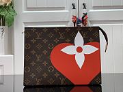 Louis Vuitton Game On Toiletry Pouch M80282 Size 2x20x5.5 CM - 1