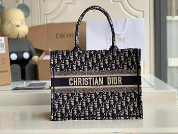 DIOR BOOK TOTE SMALL Blue Dior Oblique Embroidery M1296ZRIW_M928 Size 36.5x28x17.5 cm