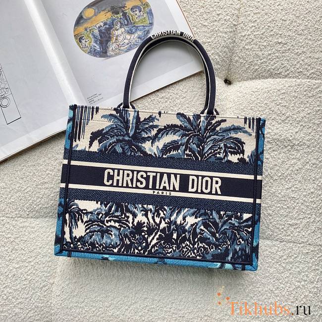 Dior Tote Book Deep Sea Blue m1286m78 Size 36 - 1