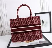 Dior Tote Book Medium Embroidered Red Velvet D1286 Size 36.5 x 28 x 17.5 cm - 5